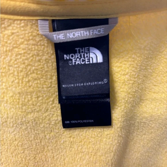 Women’s Medium The North Face Yellow Sweater - Picture 3 of 4